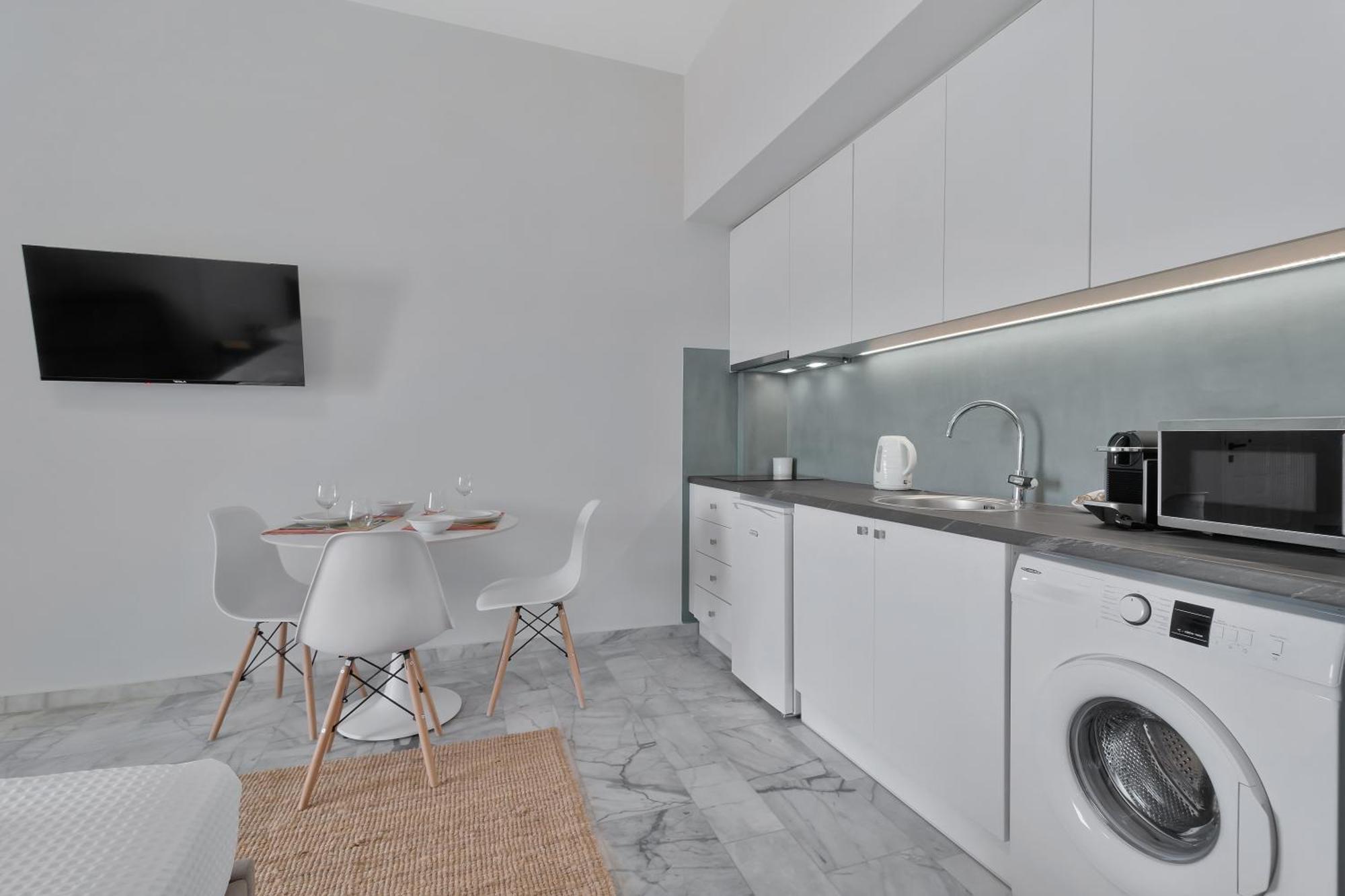 Kavouraki Apartment & Studio Portokhéli Eksteriør bilde