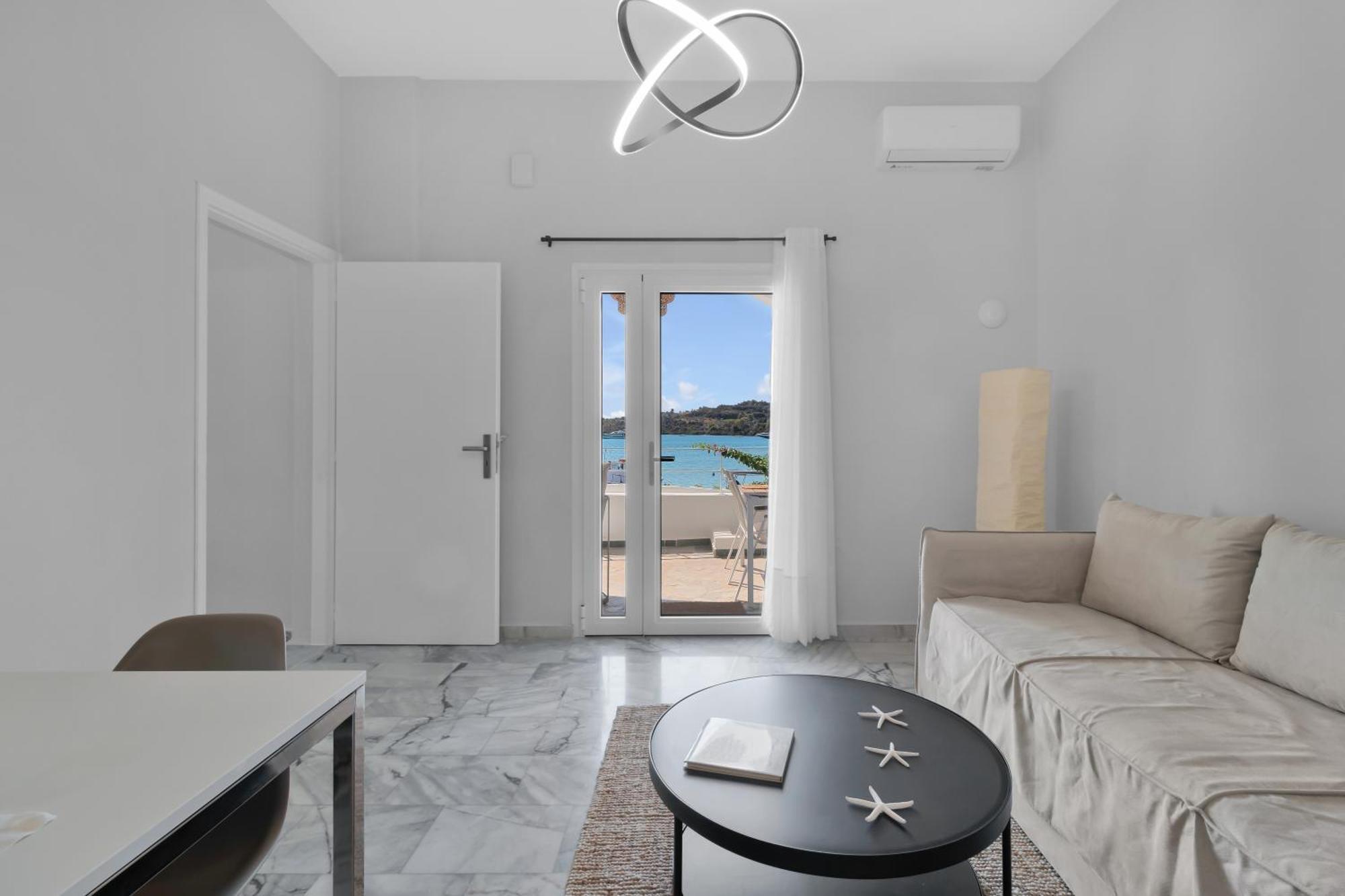 Kavouraki Apartment & Studio Portokhéli Eksteriør bilde
